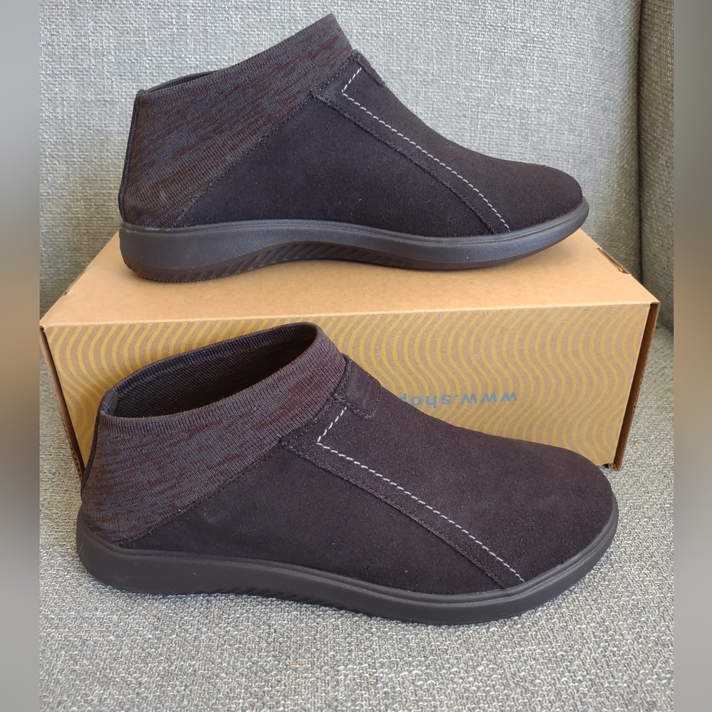 NEW!*Suede Bootie(9M)